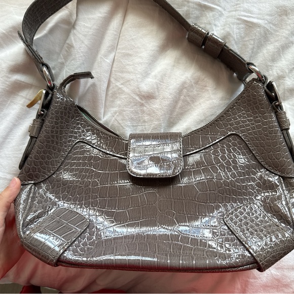 GUESS SHOULDER BAG - Picture 3 of 5